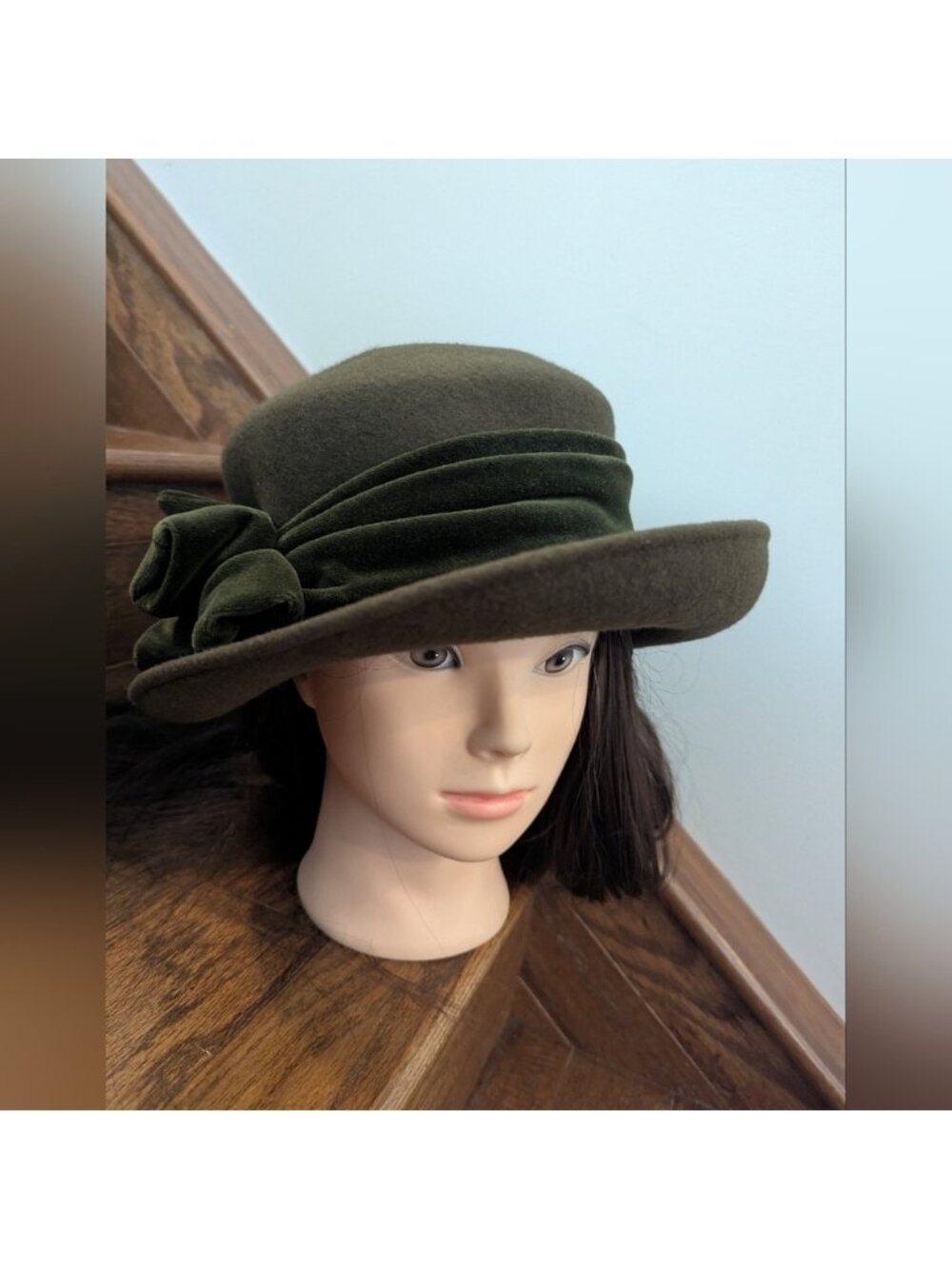 Vintage Designer Gruppo Italiano Green Wool Felt And Velvet Hat, Avant Garde - Picture 3 of 9